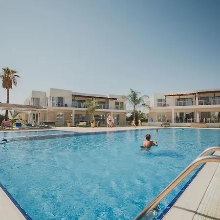 вилла с видом на море в комплексе аквапарком Villa *